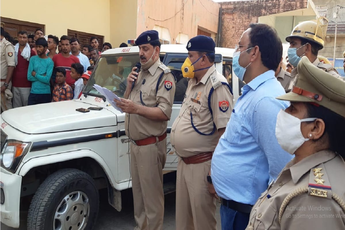The property of criminals Sunil Rathi and Imlakh Khan has been attached in the Yogi government at Baghpat and Muzaffarnagar