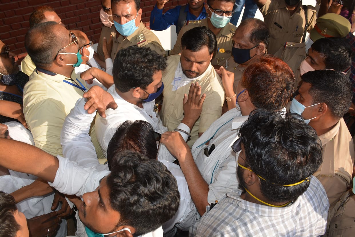 'Azad' came to dodge everyone