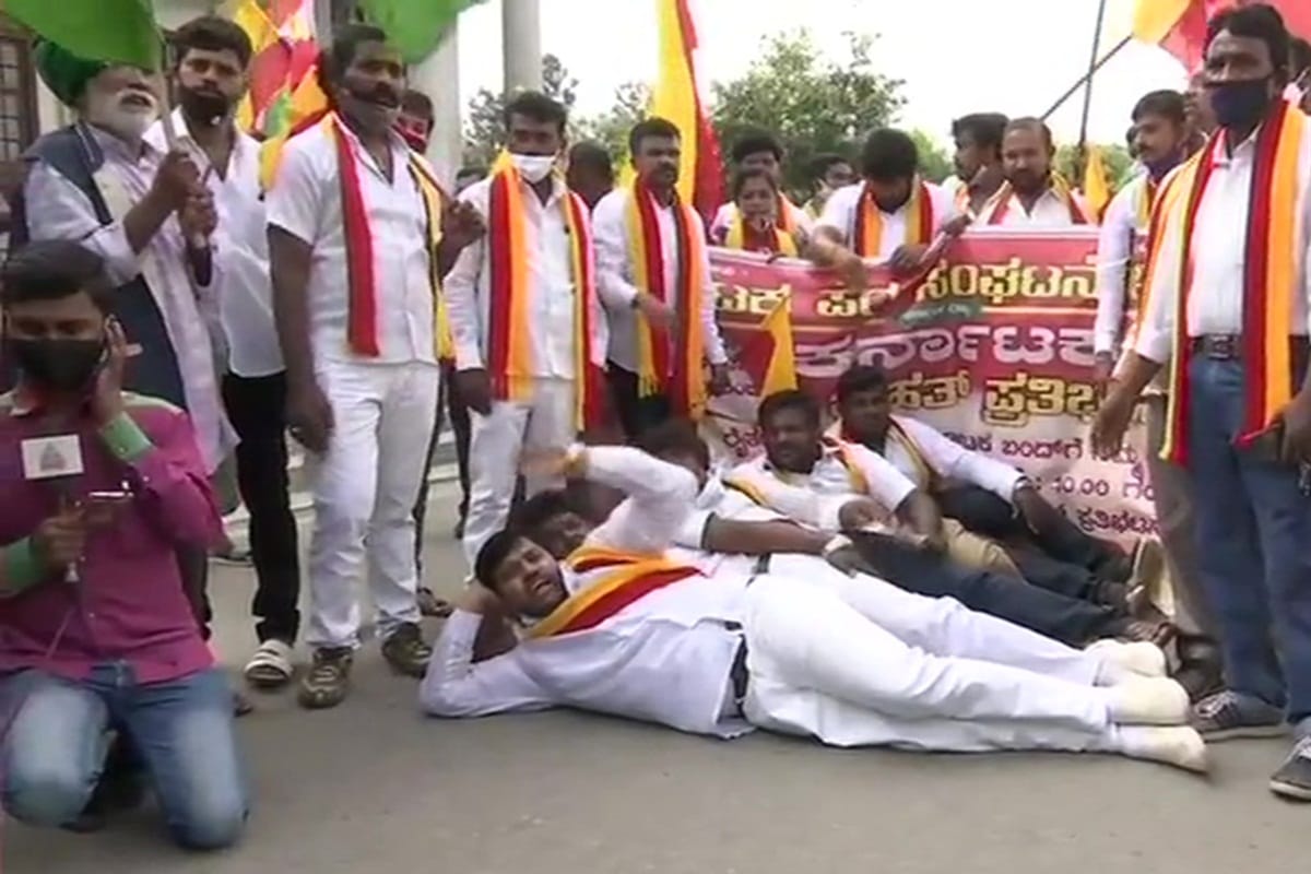 Farmer Protest Live Updates News in Hindi amarinder singh karnataka delhi modi govt congress opposition punjab ablaze