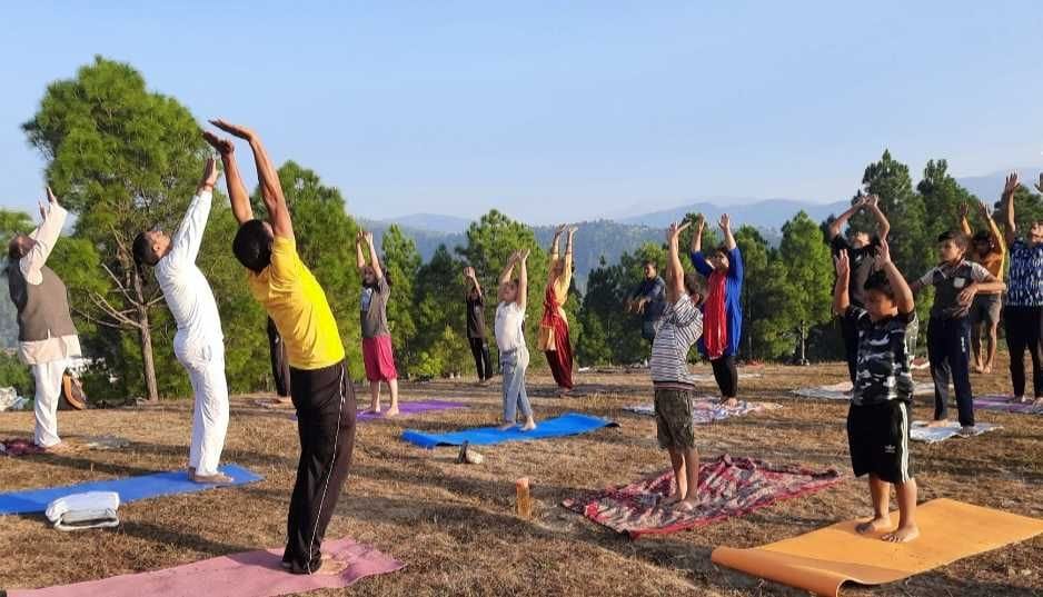 Yoga in Garur