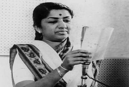 Lata Mangeshkar Compares His Father Income With Gold Rates Tweet Goes Viral