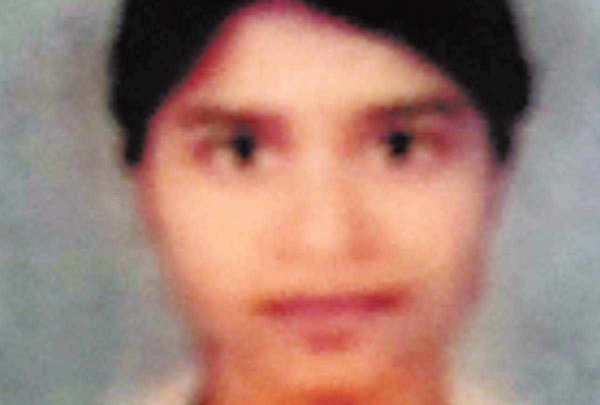 Doctor of a private hospital commits suicide in sarojini nagar in Lucknow.