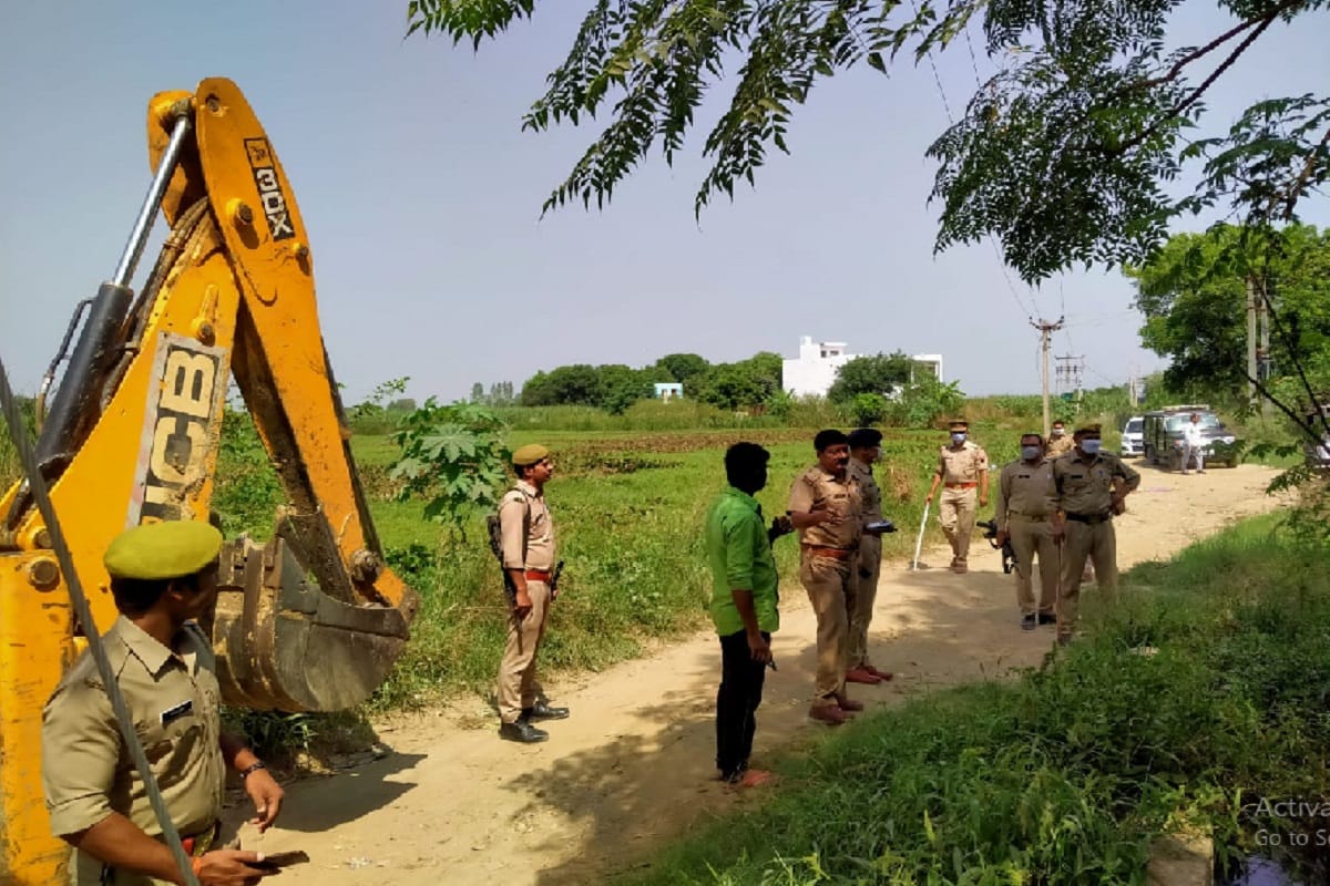 Police have attached properties of Yogesh Bhadora and Ramesh Pradhan in Meerut