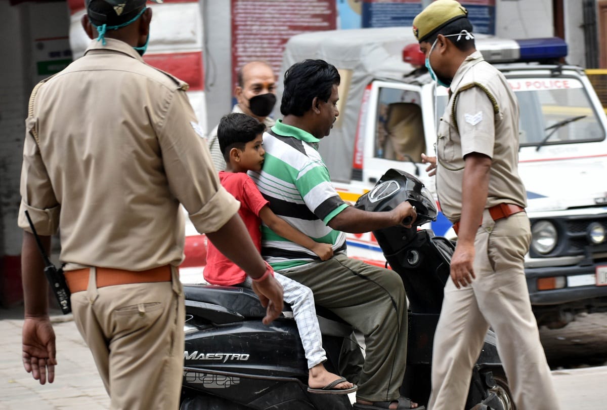 Coronavirus News 1.40 Crore Fined, Still Not Effective, People Moving Through Masks indiscriminately