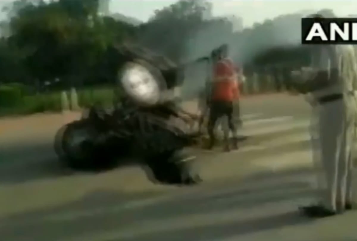 delhi police detain brinder dhillon president punjab youth congress in connection with burning tractor