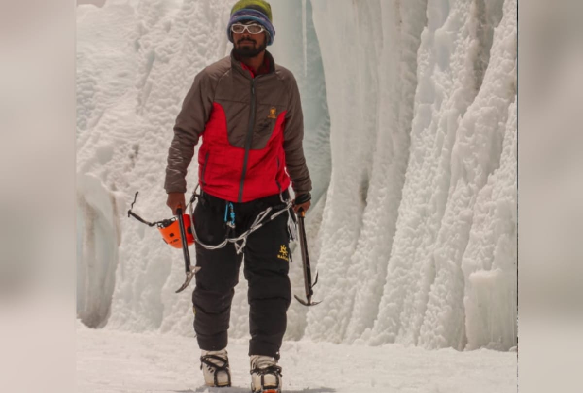Mountaineer Nitish of Gorakhpur will climb 19086 feet high Mount Rudragaira