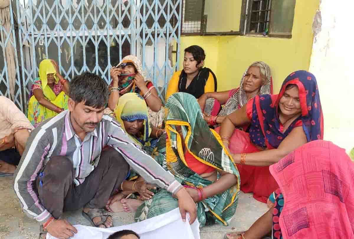 Two children died by drowning in the pits of Bundelkhand Expressway