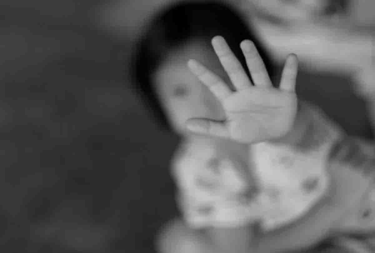 misdeed with Six year old girl in fatehpur up
