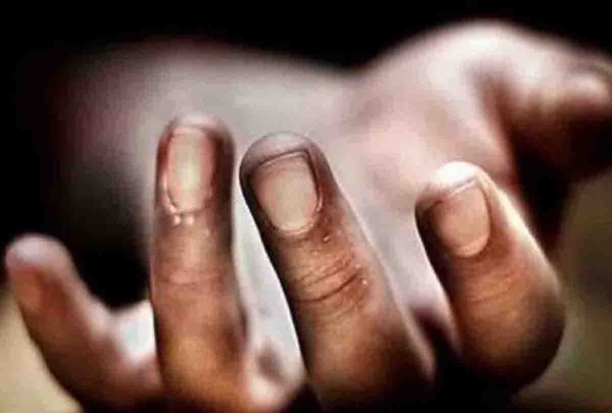 Elder brother committed suicide after farmer death in hardoi