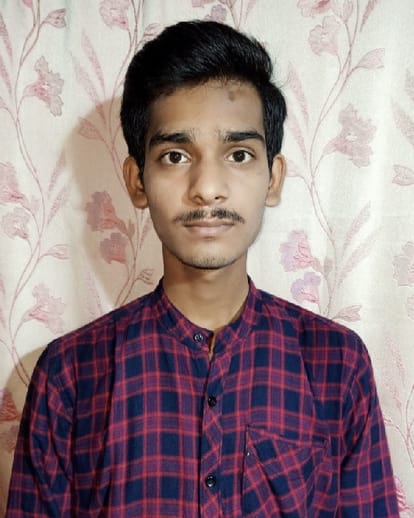 Varanasi Pankaj topper in polytechnic entrance exam IAS dream to become