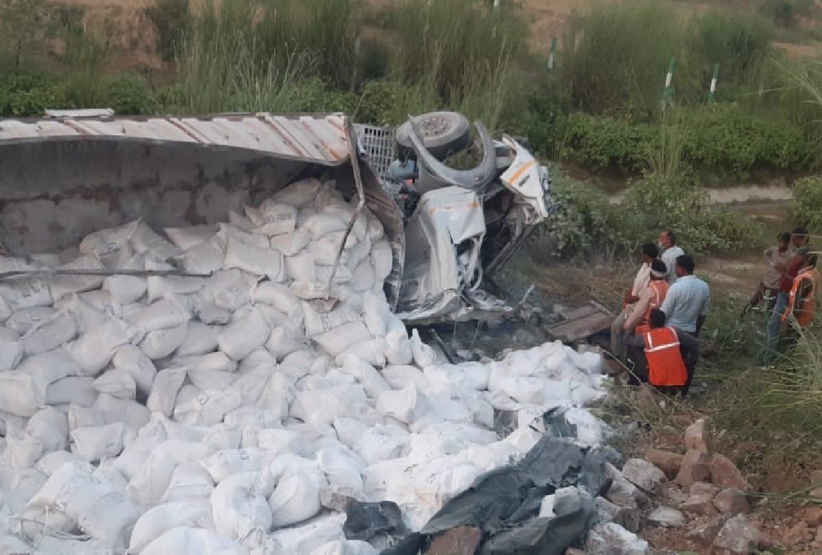 accidents on agra lucknow expressway in agra