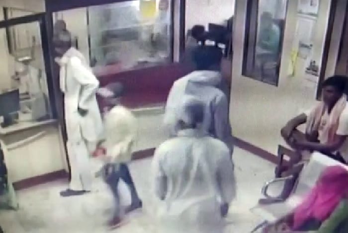 20 Lakh Rupees Robbed from Bank by 11 Year Old Boy at Jind