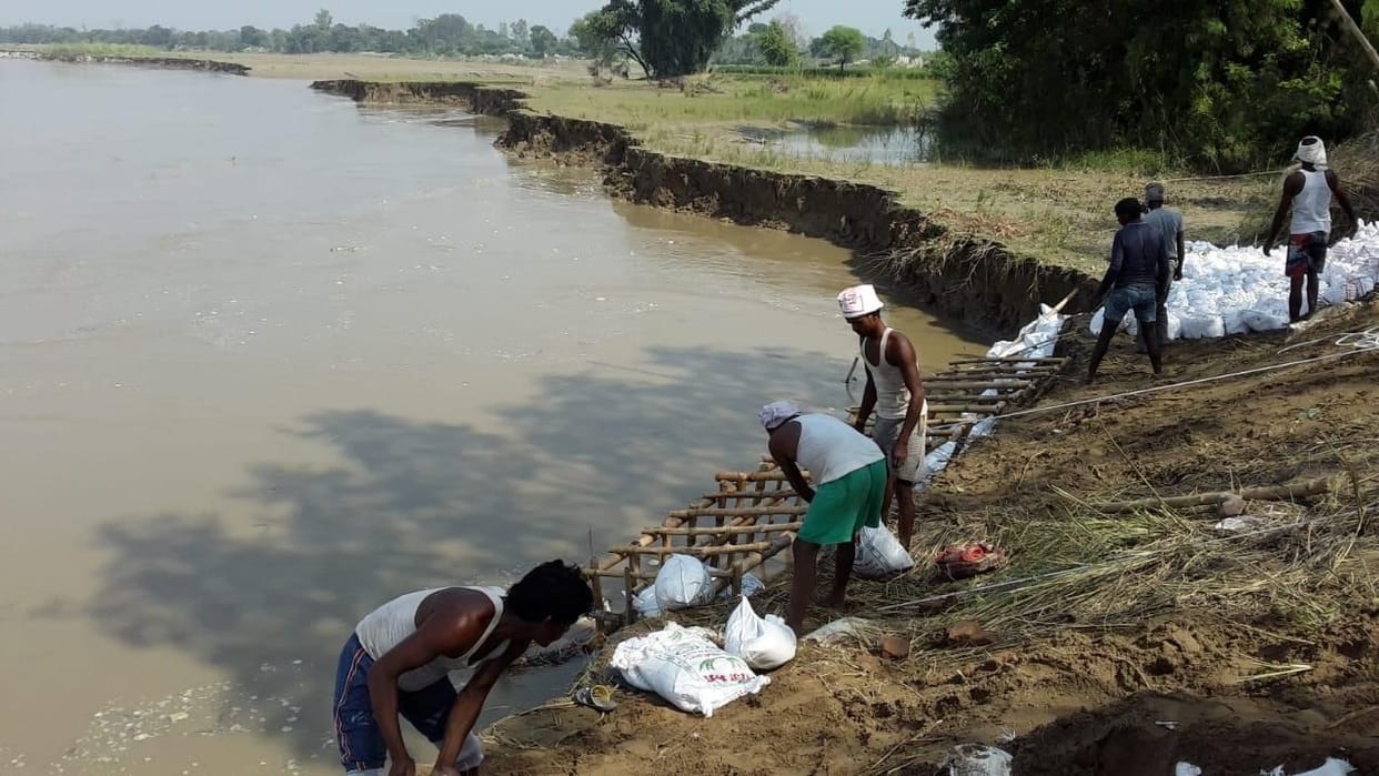 Saryu's water level started decreasing