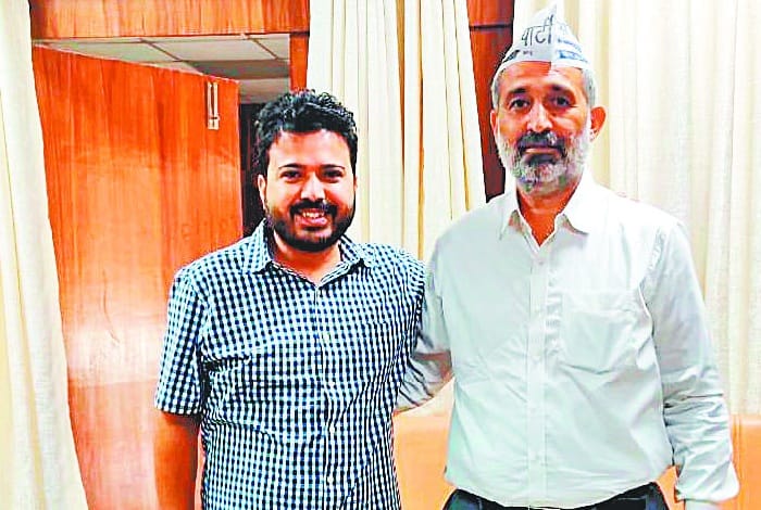 Congress Leader Chander Mukhi Sharma Joins Aam Admi Party