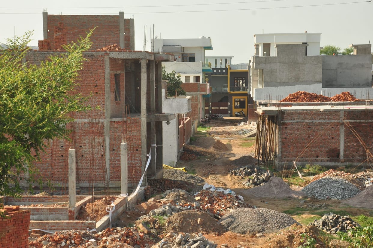 Colony booking man search in lahargird