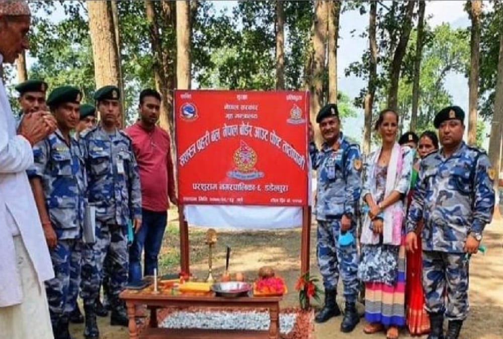 India Nepal border Dispute: Nepal open five bop near india border in two weeks