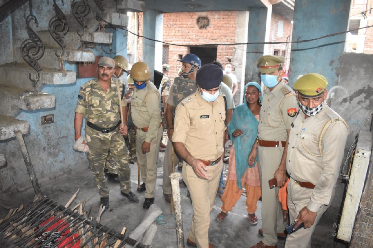 UP News: Officers has been seized to 1.10 crore worth of Mafia Ramesh Pradhan in Meerut