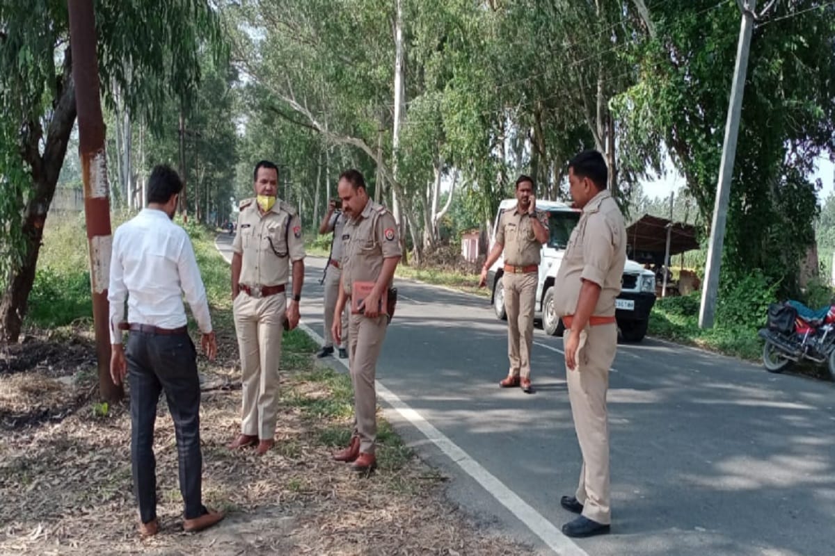 UP Crime News: miscreants robbed Bandhan Bank employee in Muzaffarnagar after Shamli loot