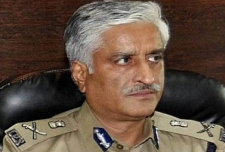 Punjab News in hindi: SIT not satisfied with the answers of former DGP