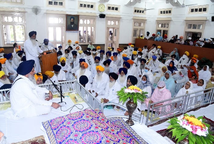Central Government Must Take Decision on Kartarpur Corridor, Discussion in SGPC Amritsar Meeting