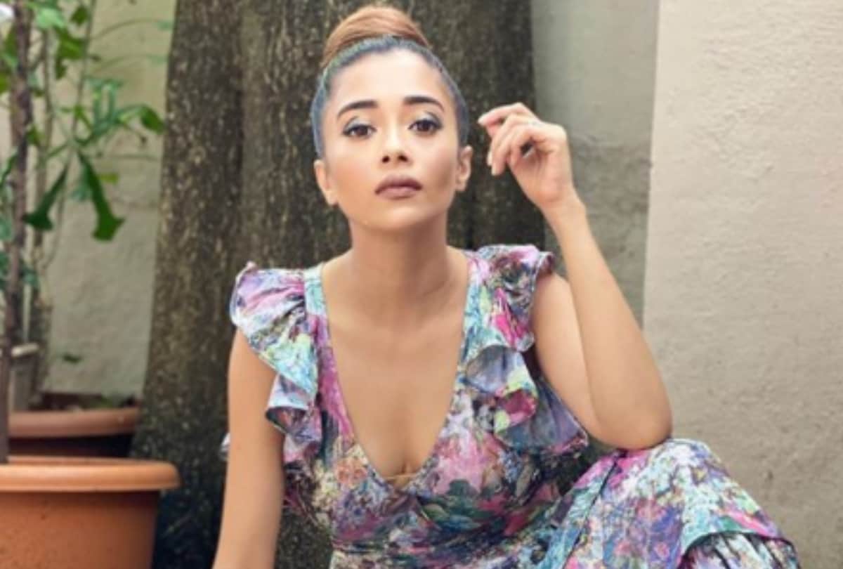 After Ranbir-Alia, Tina Datta Maldives Vacation Photos Goes Viral, Users Brutally Trolled 'Uttaran' Actress