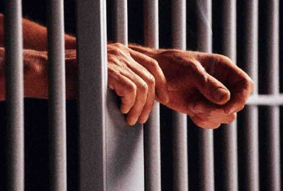 Ten years of imprisonment to the accused for attempting to misdeed with minor