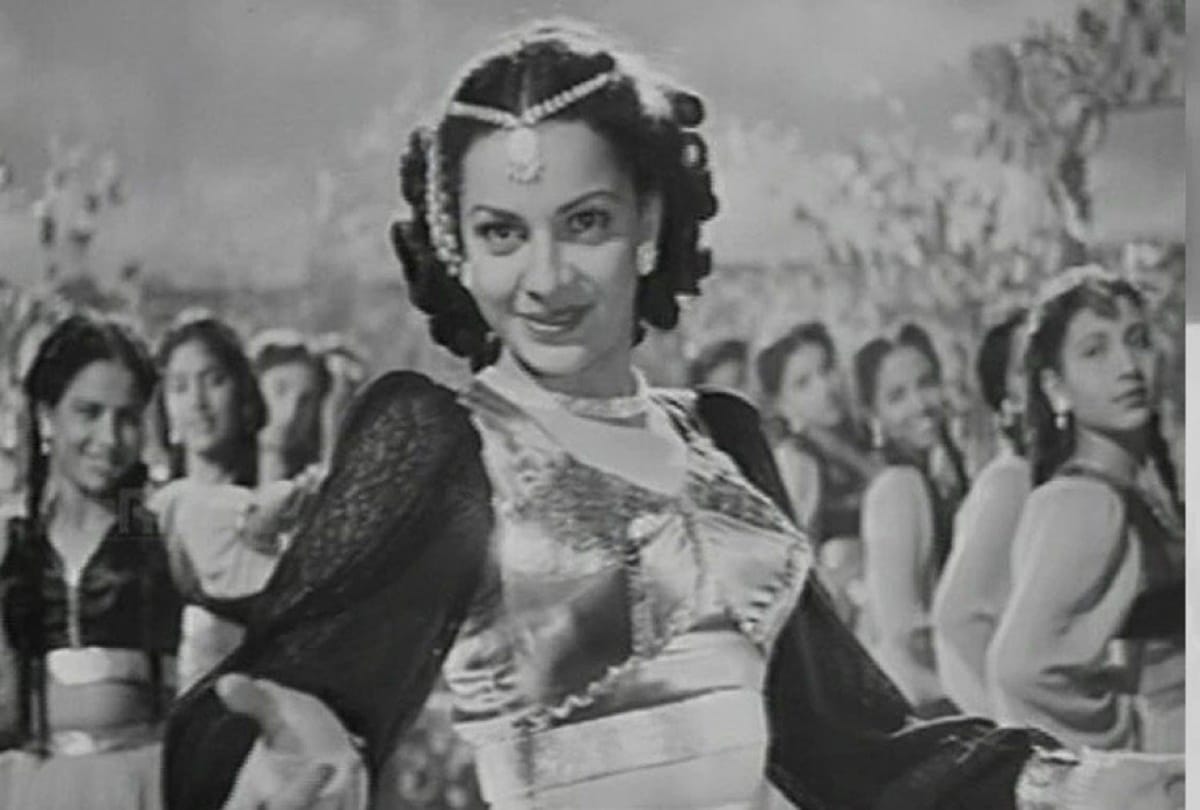 Remembering one of the earlier dancing queens Cuckoo Moray on death anniversary