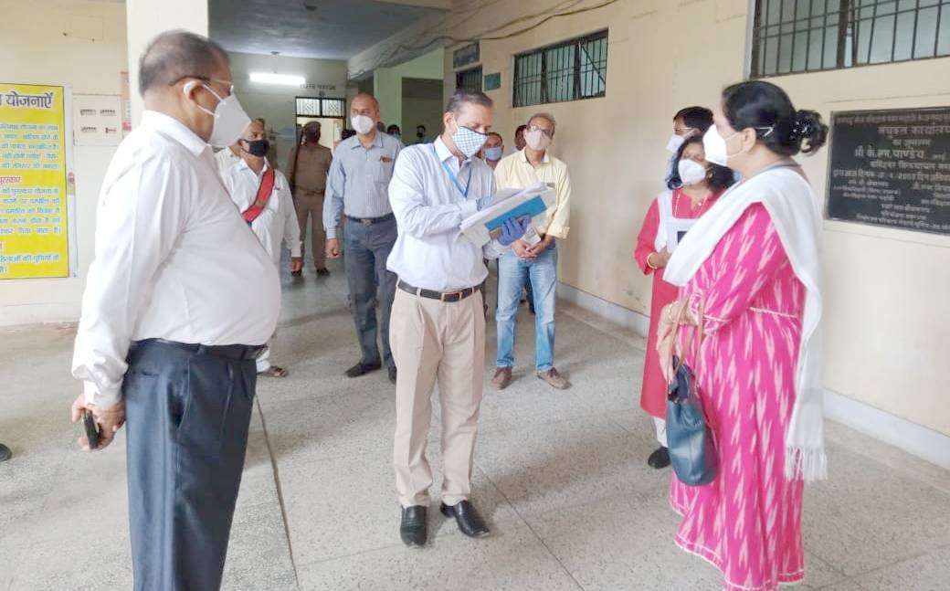 Mandalayukta inspects Kovid command center