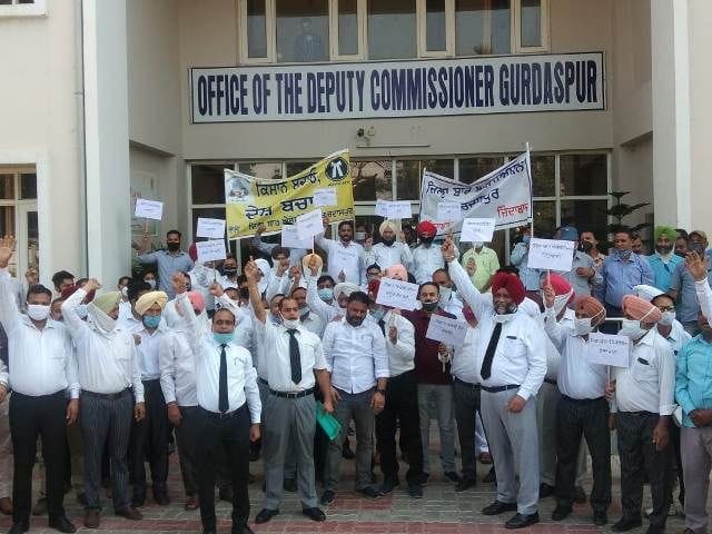 Lawyers support the farmers' struggle in Gurdaspur
