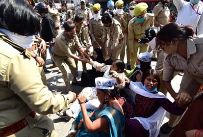 AAP workers released posters of rape accused