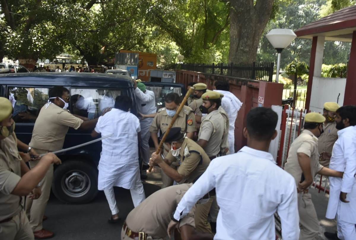 congress protest against hathras gang rape case in lucknow.
