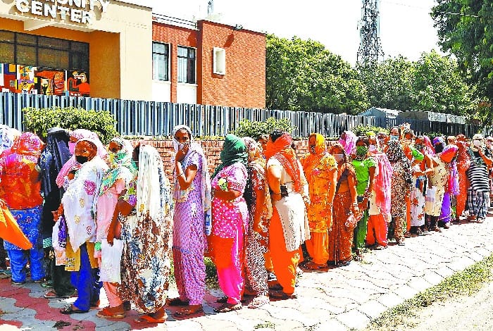 Protest against Working under Pradhanmantri Garib Kalyan Yojana