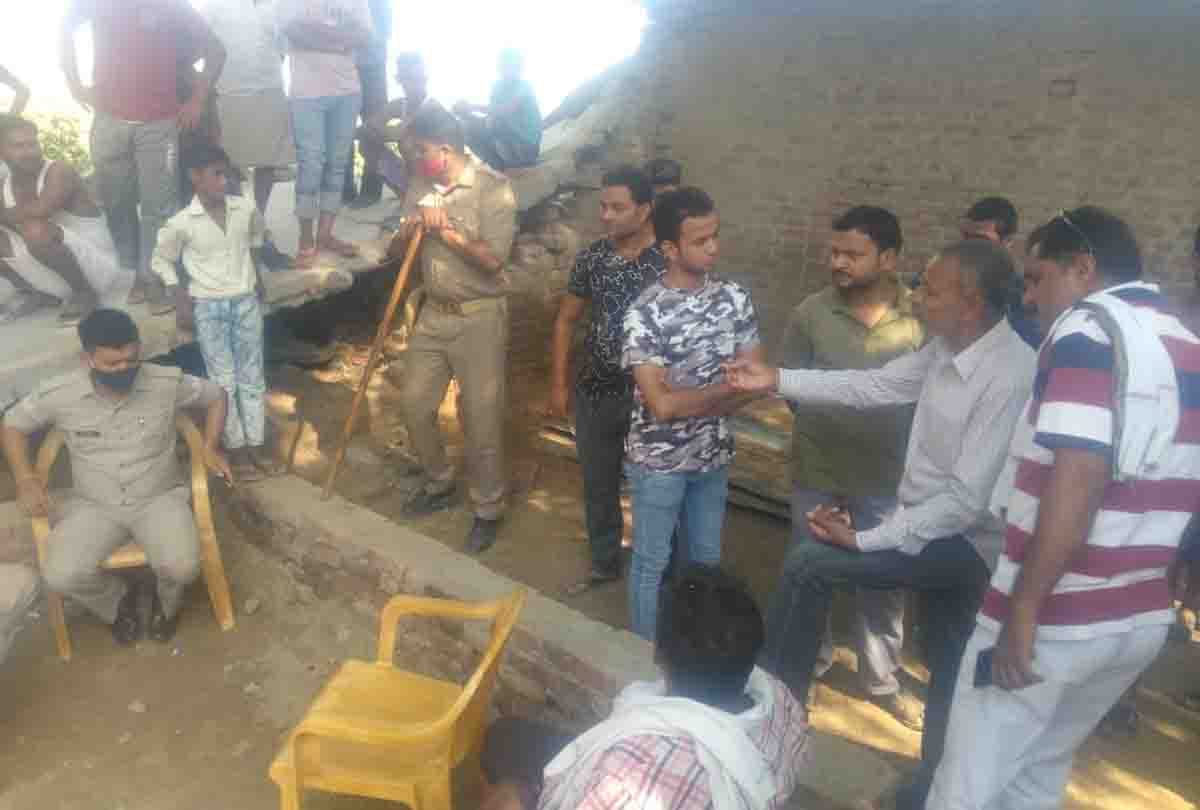 BJP leader commits ruckus, stone pelting and firing with colleagues