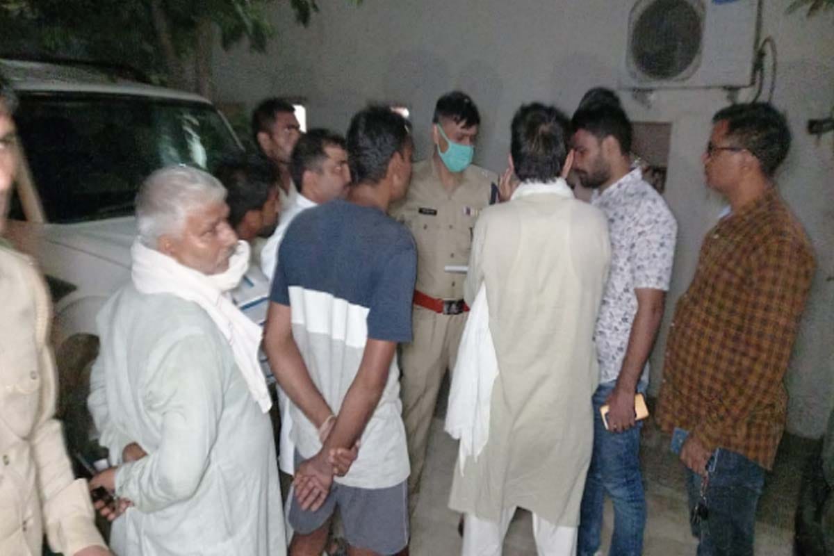 state level wrestler shot dead in Baghpat last night after a dispute over game
