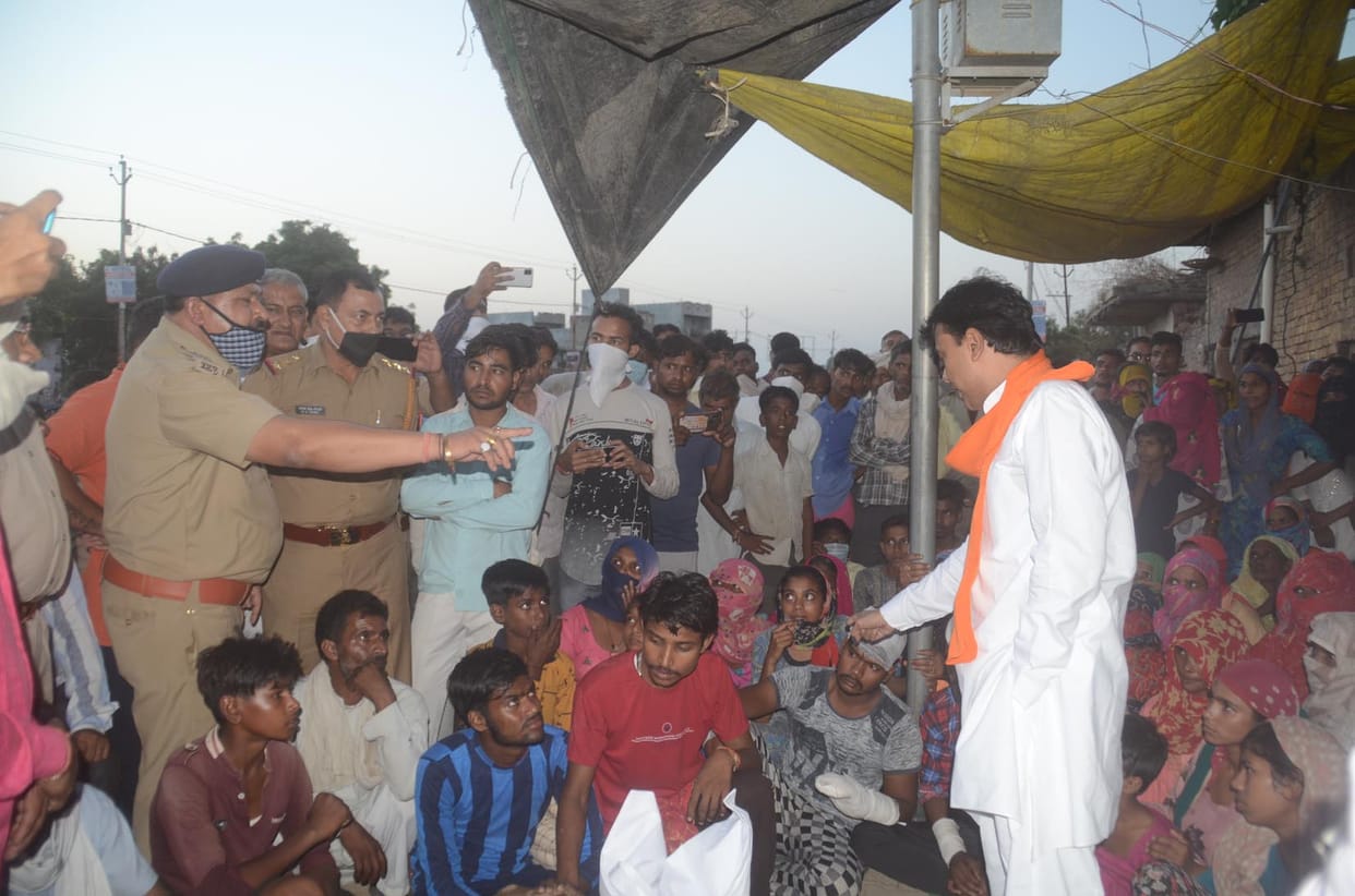 Krishnapala injured in fights, commotion on carcass on highway