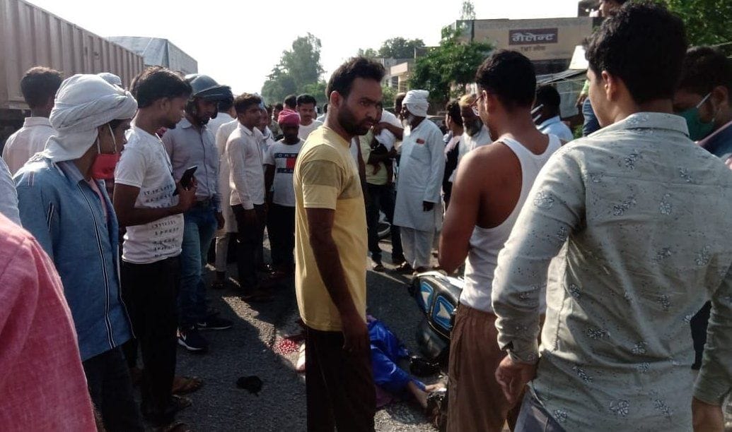 Wife's death due to truck grip, husband and daughter injured