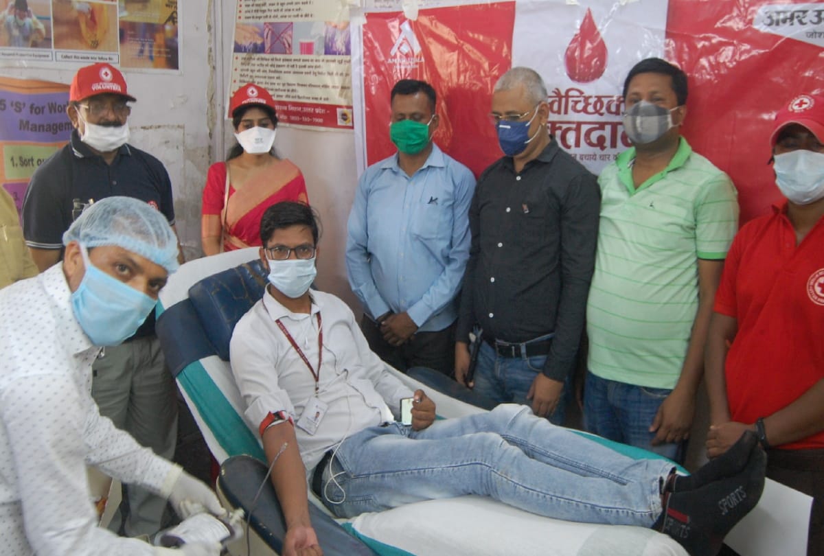 amar ujala foundation blood donation program gorakhpur basti mandal news