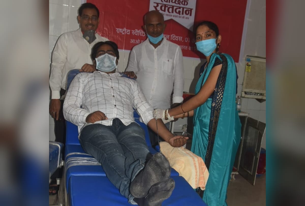 91 year old kanta swaroop krishna runs blood donation camp