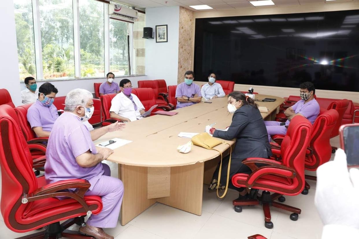 Hearing problems of doctors in AIIMS, communicated with Corona patients