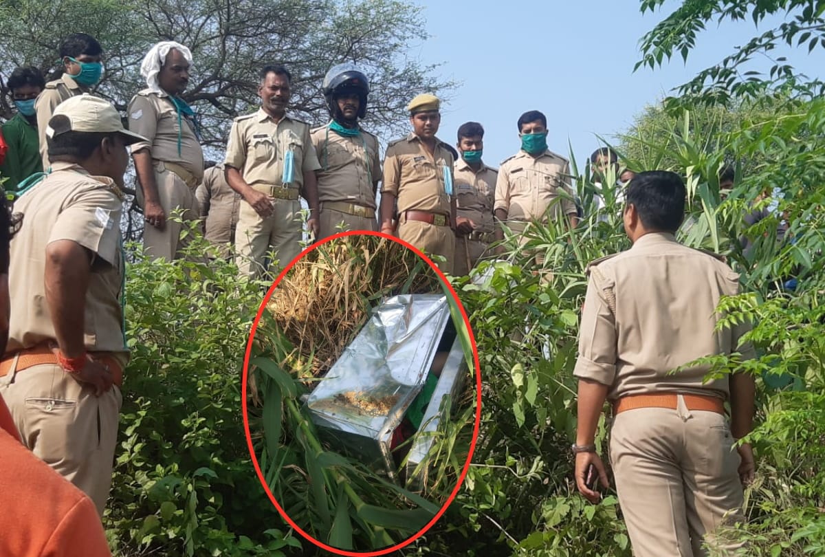 dead body found in box at gorakhpur