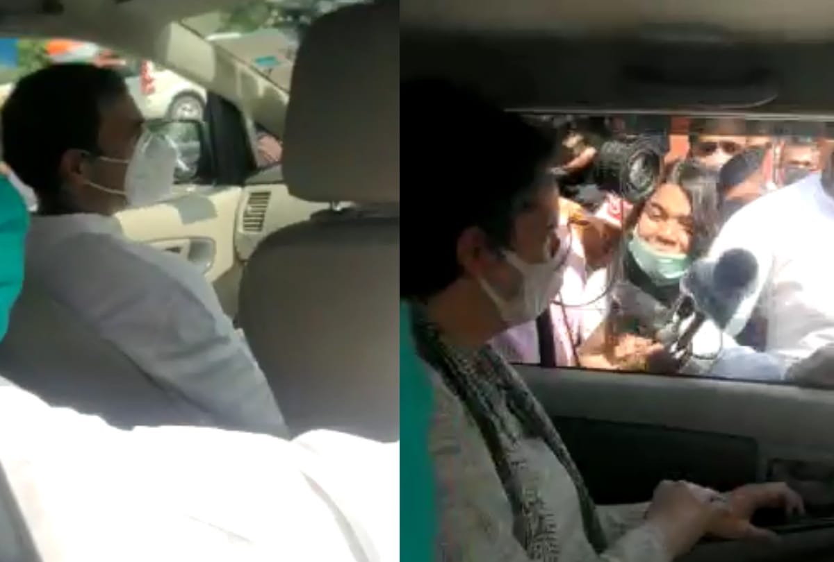 Rahul priyanka leaves for hathras via dnd huge number of congress workers present