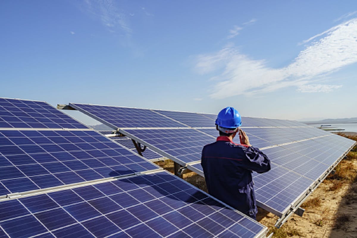 Farmers Will Sell Electricity By Installing Solar Plants In Fields