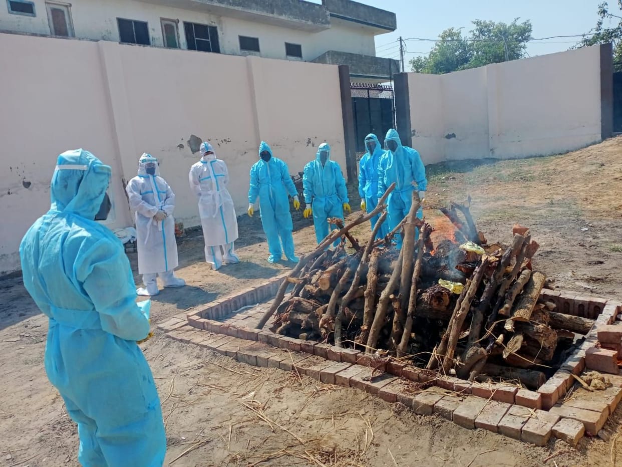 Death of two elderly corona infected