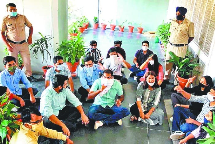 ABVP protest in punjab university for research students
