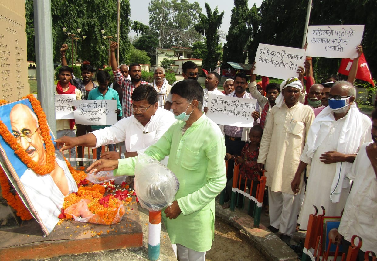 Follow in the footsteps of Mahatma Gandhi and Shastri