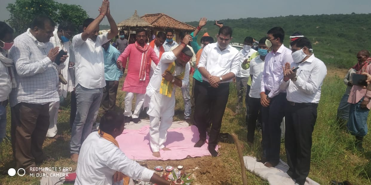 32.37 crores to be constructed and repaired 1051 bonds