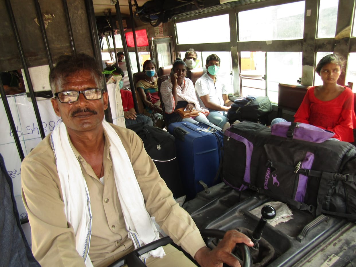 Neither thermal screening of passengers, nor driver putting on masks