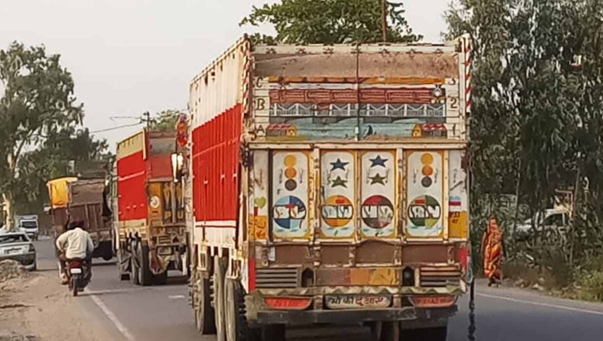 road damage in fatehpur
