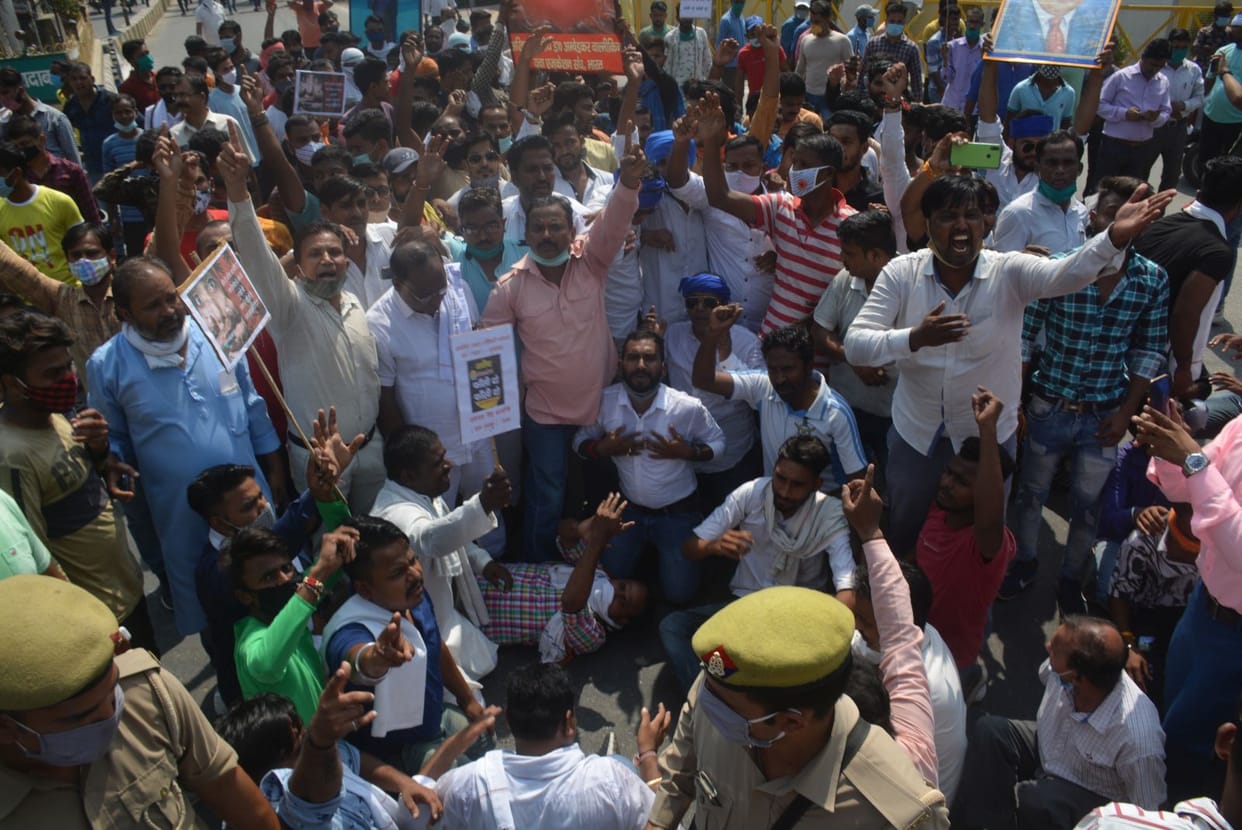 safai workers on the road to protest against the hatras incident