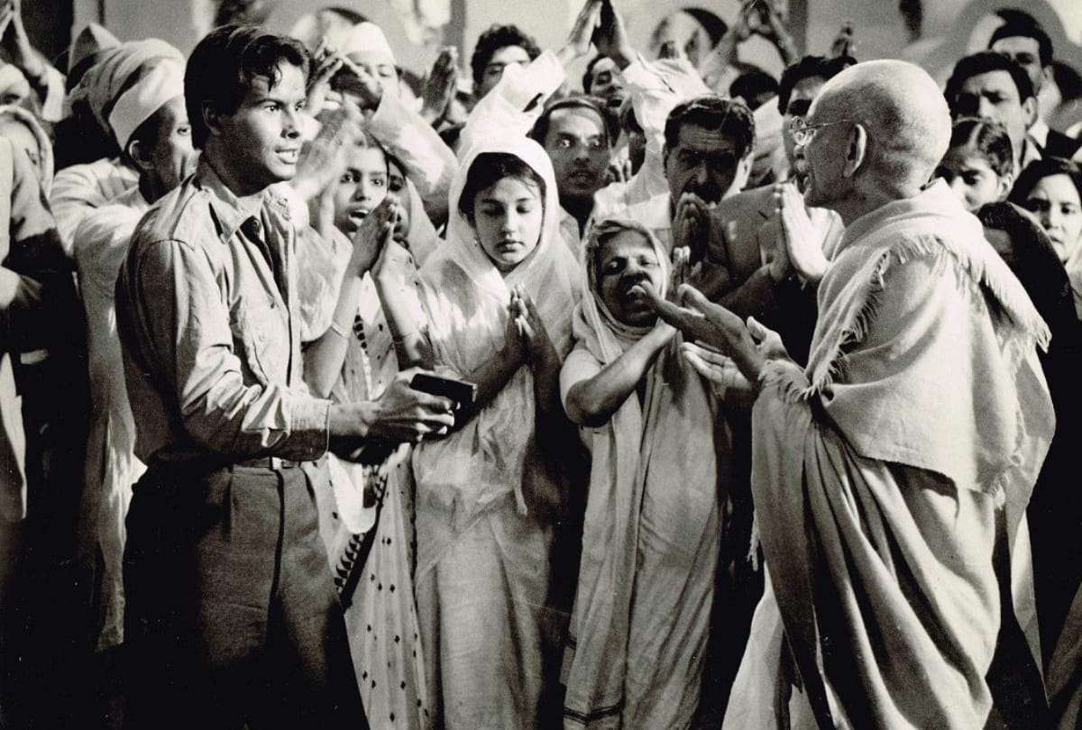 gandhi jayanti special here 10 actors who became Bapu on screen
